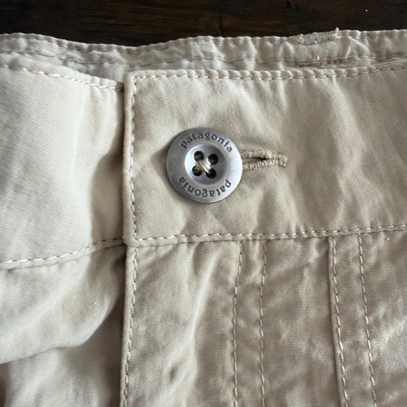 Patagonia Boys Trail Shorts Khaki Size XL 14-16 Nylon Adjustable Waist - Picture 4 of 9